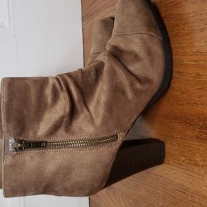 Tan Booties sz 8.5